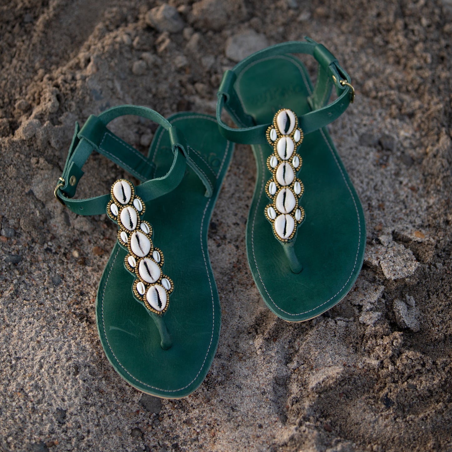 Mwiks sandals